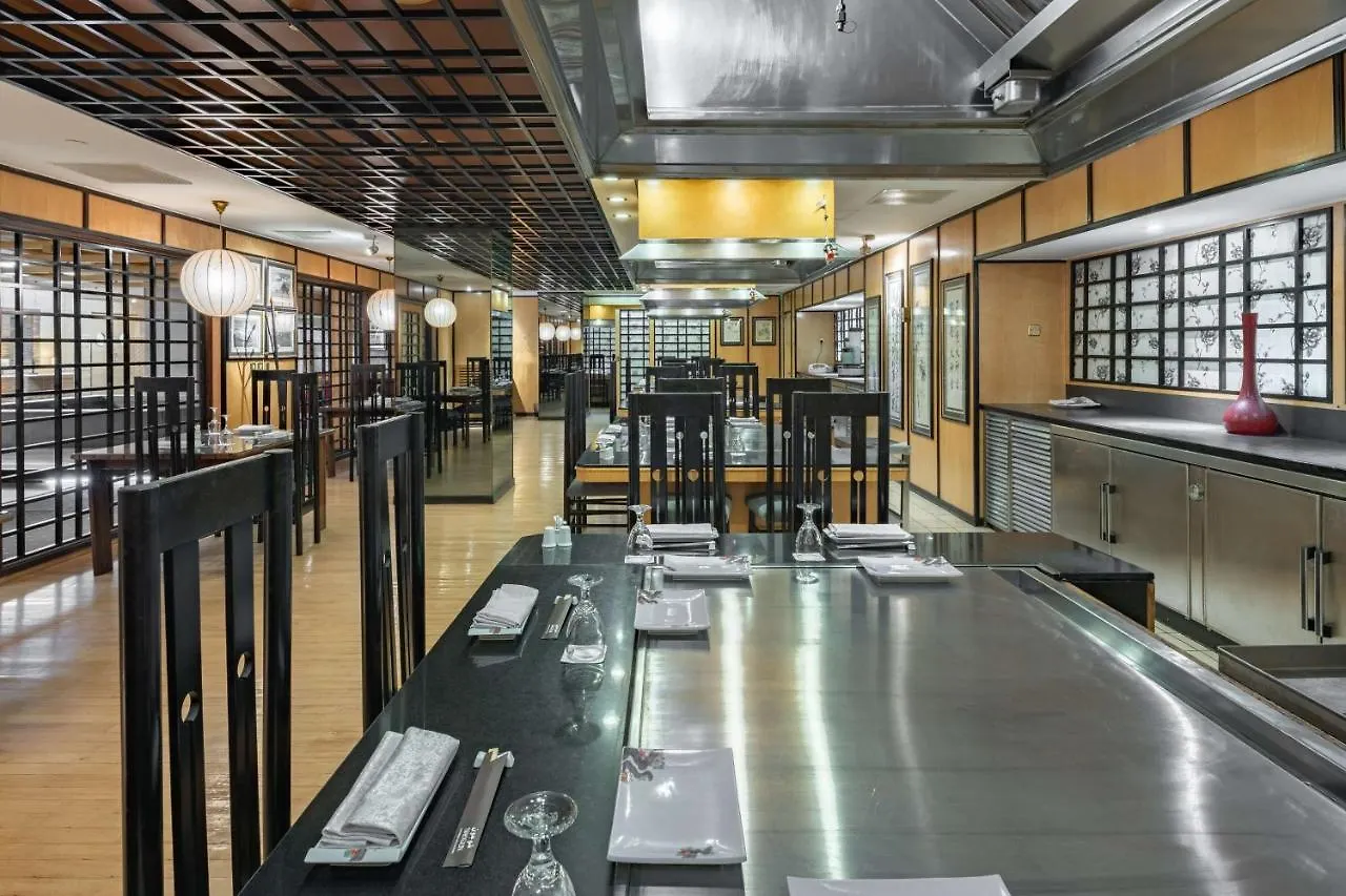 Radisson Blu Hotel, Riadh Hotel